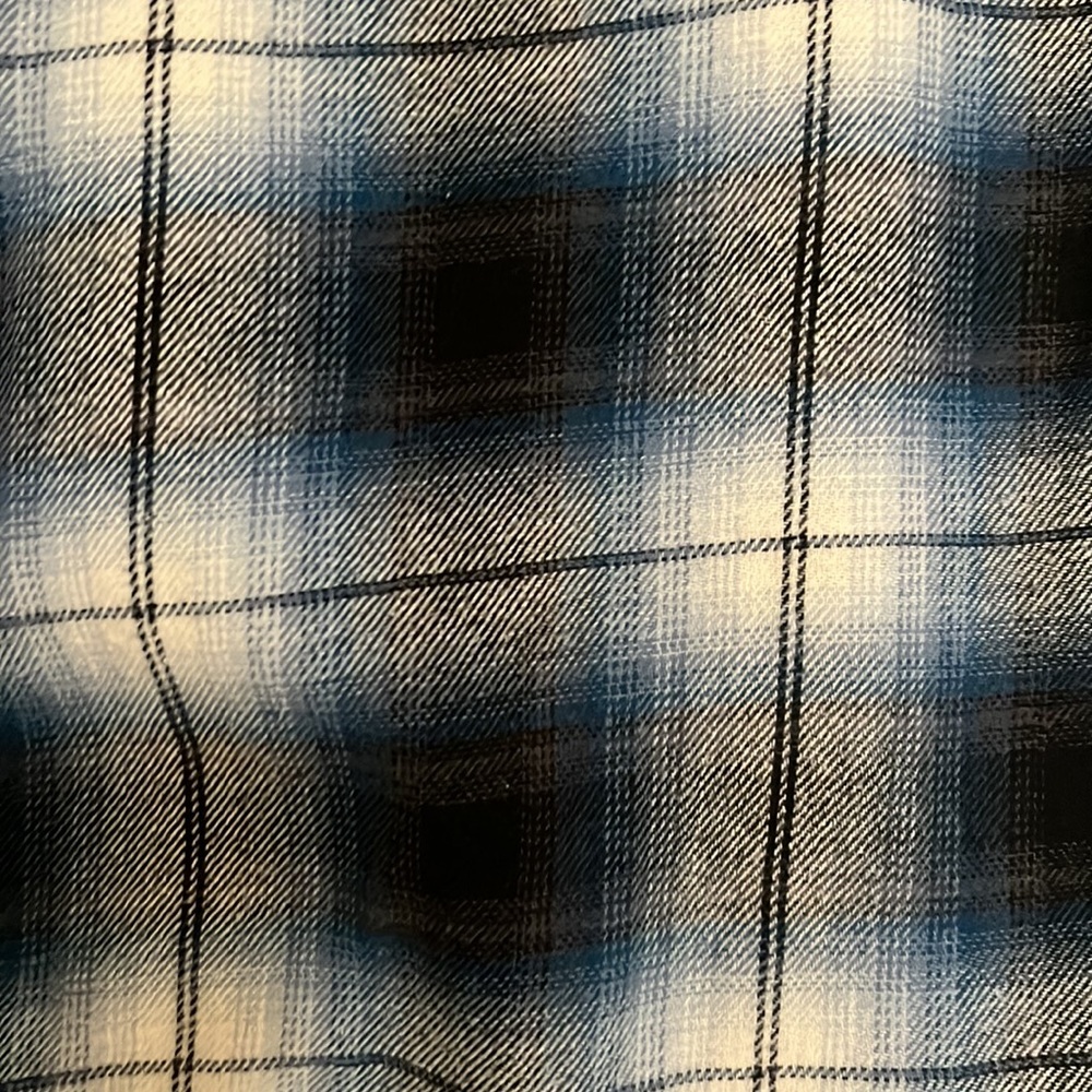 Plaid button down - Picture 4 of 5